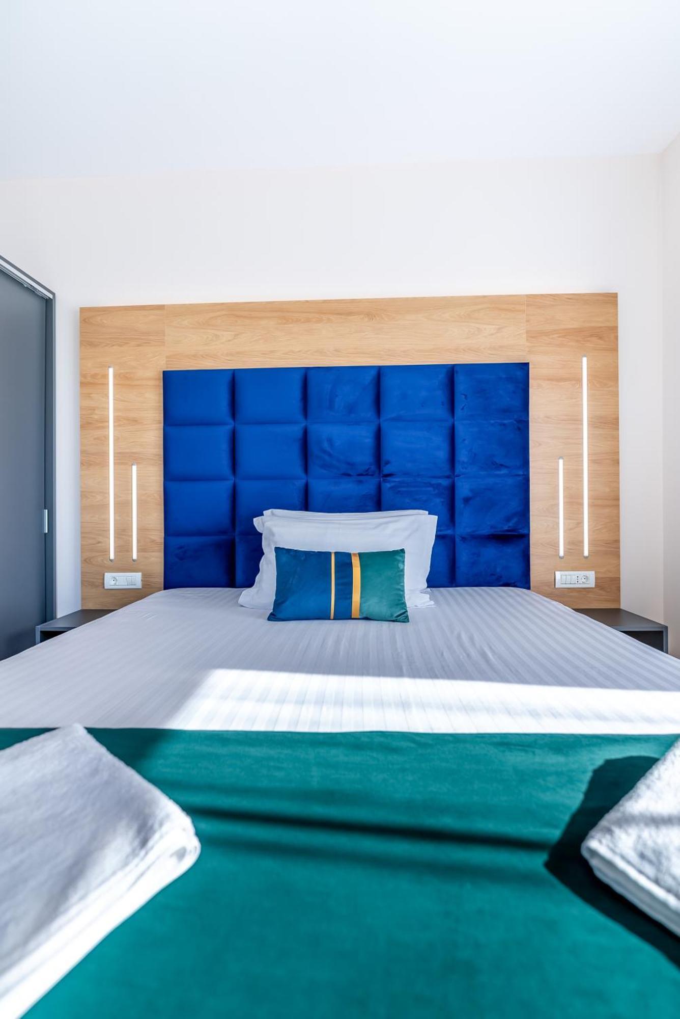 M City Aparthotel Arad Zimmer foto